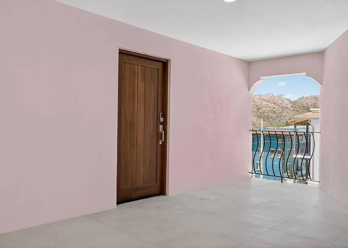 A Few Steps To The In Catalinas Apartamento