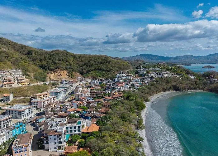 A Few Steps To The In Catalinas Apartamento
